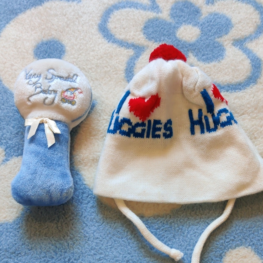 Huggies Baby Beanie W/Rattle